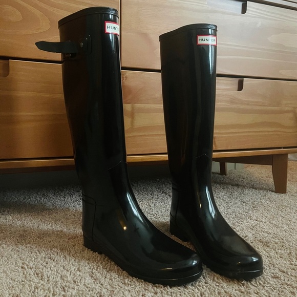 Original Tall Gloss Rain Boots - Picture 2 of 6